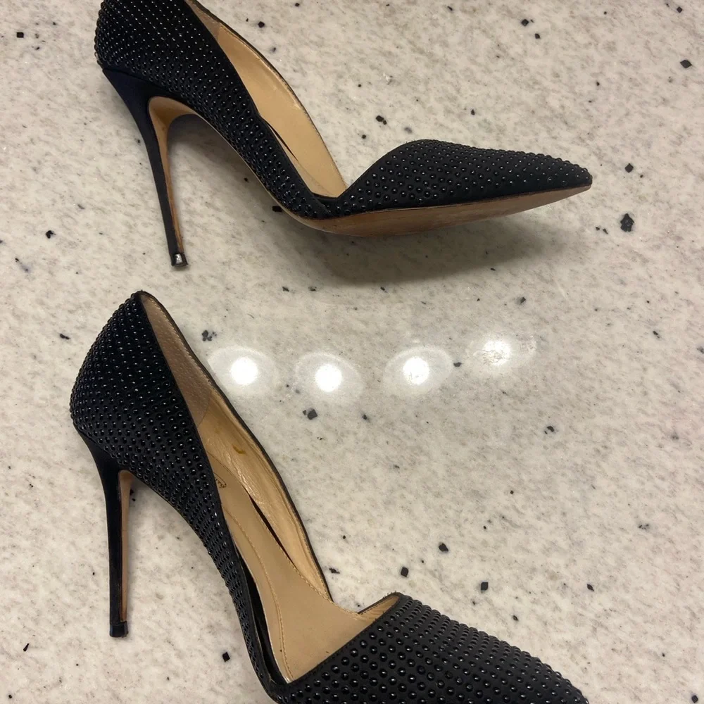 Vince Camuto “Imagine” series Elegant Black 4” Stiletto Heels - Picture 3 of 6